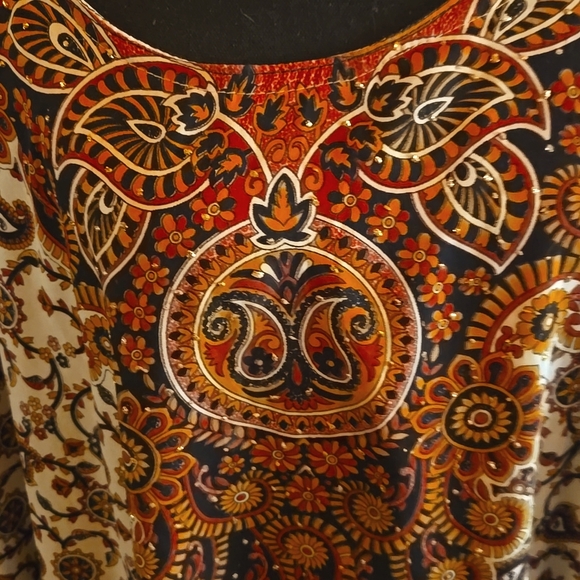 CAFTAN - Picture 5 of 6